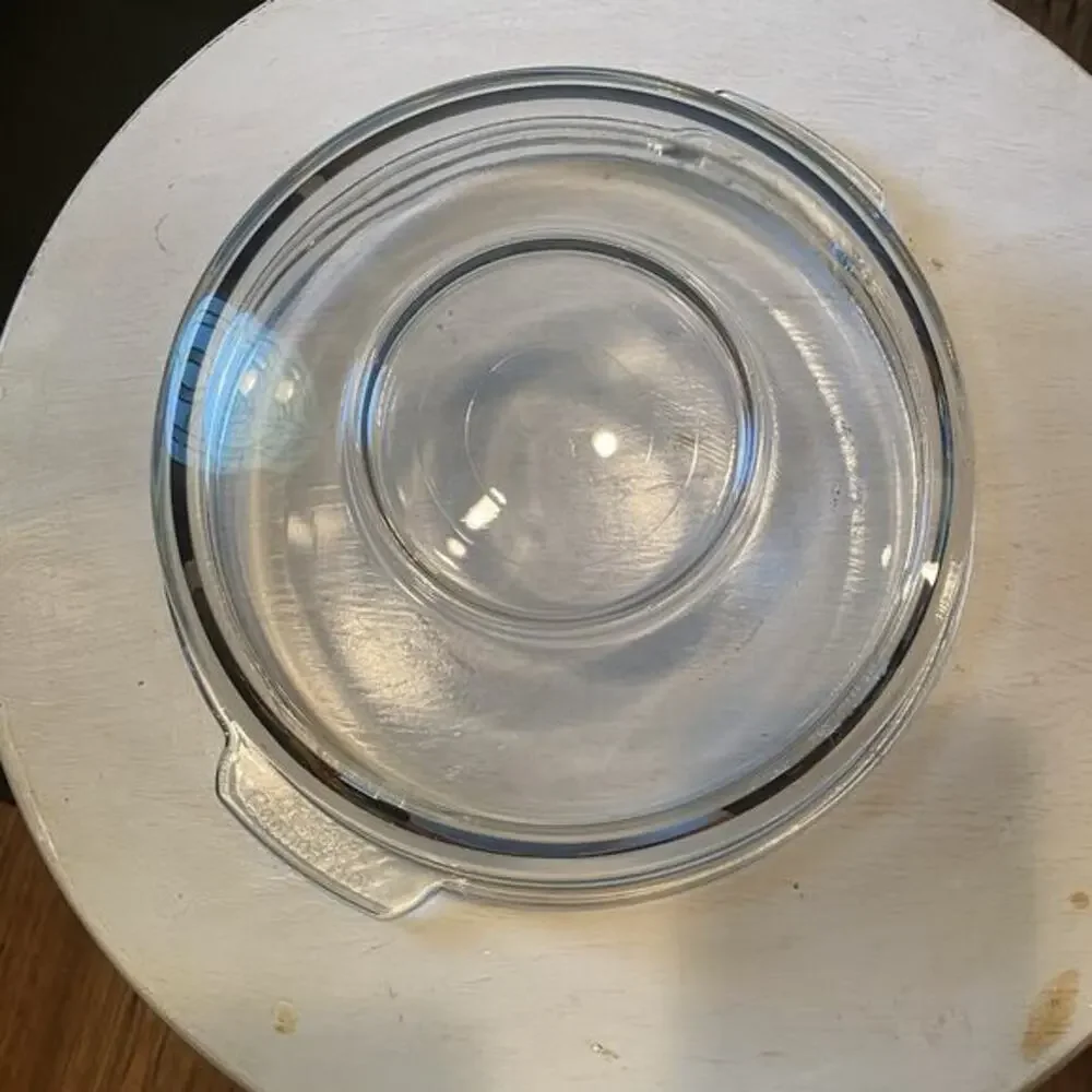 PYREX Clear Round Glass Bowl With Lid‎